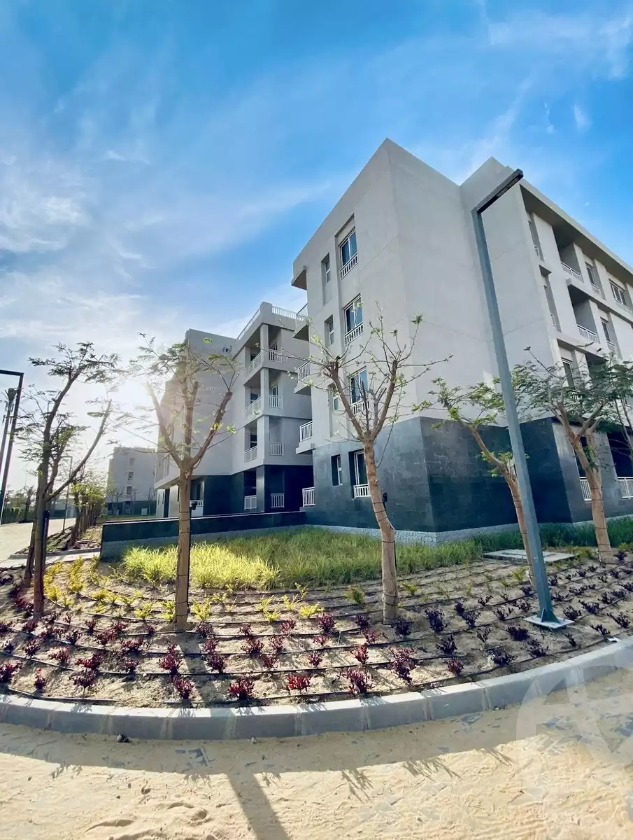 https://aqarmap.com.eg/ar/listing/6292491-for-sale-cairo-new-cairo-compounds-w-signature-compound-waterway