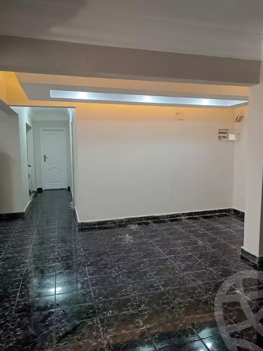 https://aqarmap.com.eg/ar/listing/6292886-for-rent-cairo-helwan-helwan-el-sharkeya-el-maraghi-st