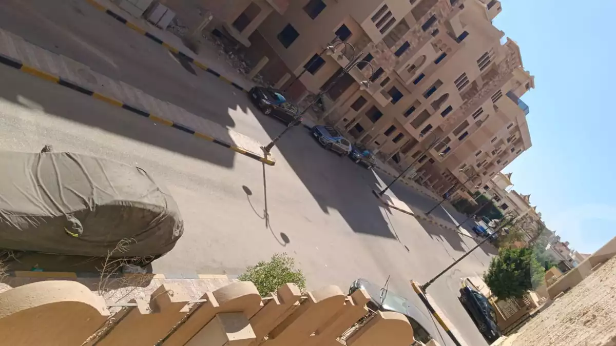 https://aqarmap.com.eg/ar/listing/6293034-for-sale-cairo-new-cairo-compounds-hadayek-el-fedaa