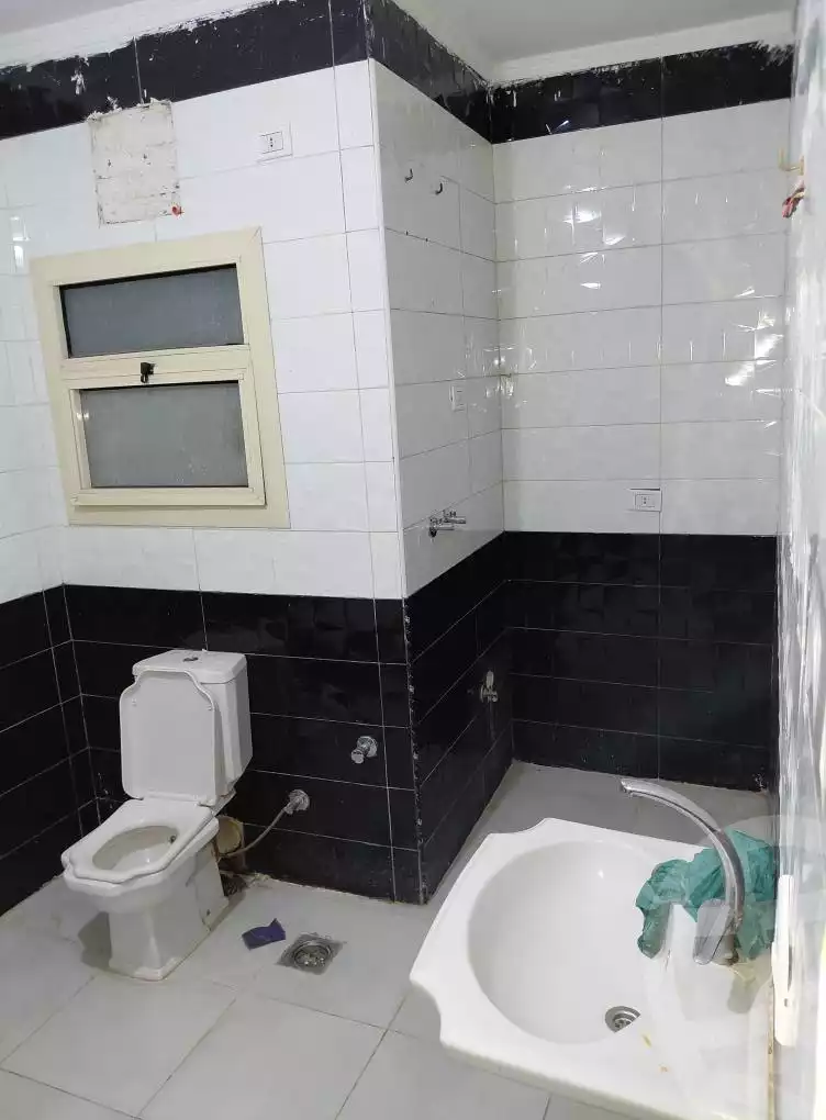 https://aqarmap.com.eg/ar/listing/6293839-for-rent-cairo-helwan-hadayek-helwan