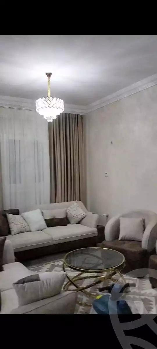 https://aqarmap.com.eg/ar/listing/6294306-for-sale-cairo-helwan-helwan-el-sharkeya-saleh-sobhy-st