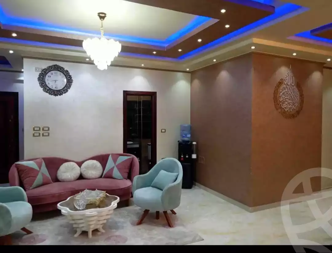 https://aqarmap.com.eg/en/listing/6294582-for-sale-monufia-shibin-el-kom-talaat-harb-st