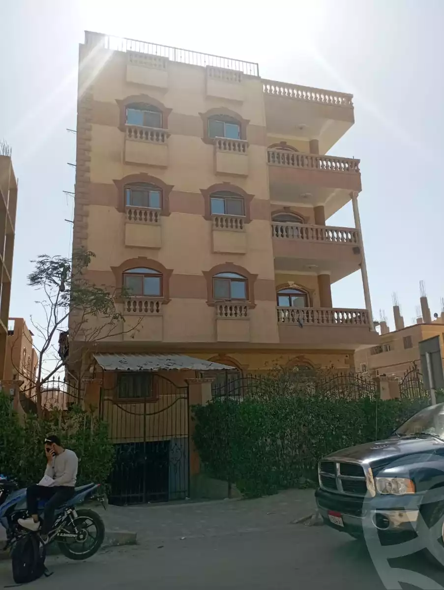 https://aqarmap.com.eg/ar/listing/5882355-for-sale-cairo-el-shorouk-lmntq-lthmn
