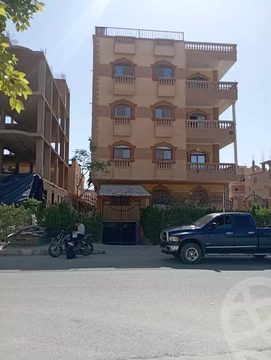 https://aqarmap.com.eg/ar/listing/5882355-for-sale-cairo-el-shorouk-lmntq-lthmn