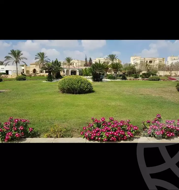 https://aqarmap.com.eg/en/listing/6295358-for-sale-cairo-6th-of-october-compounds-mall-of-egypt-al-futtaim