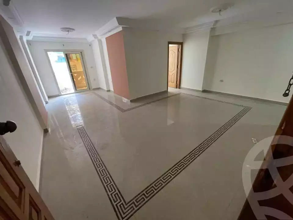 https://aqarmap.com.eg/ar/listing/6295499-for-sale-alexandria-camp-cesar-port-said-street