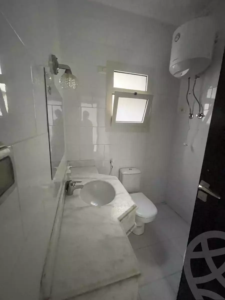 https://aqarmap.com.eg/en/listing/6295482-for-rent-cairo-el-sheikh-zayed-city-compounds-dh-drys