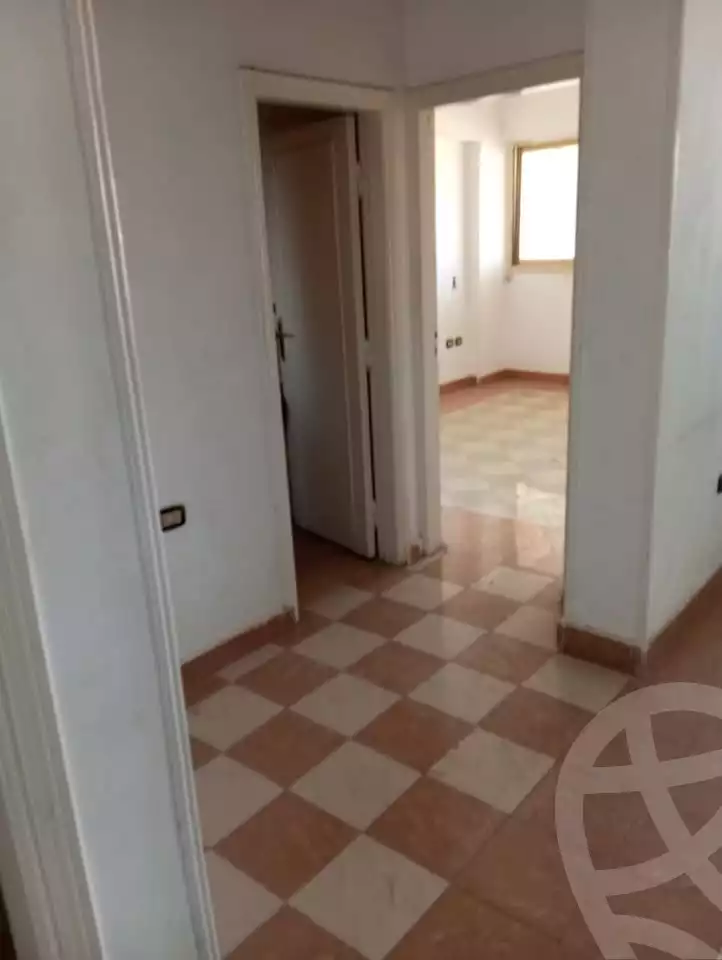 https://aqarmap.com.eg/ar/listing/6296559-for-rent-qalyubia-shubra-el-khaima-el-shareaa-el-gadid-st