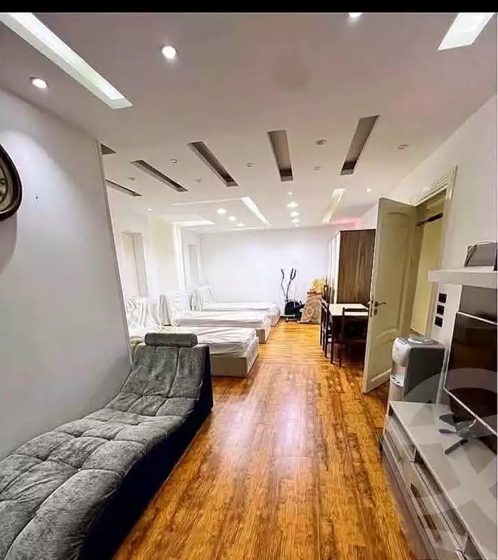 https://aqarmap.com.eg/ar/listing/6296635-for-sale-alexandria-camp-cesar-port-said-street