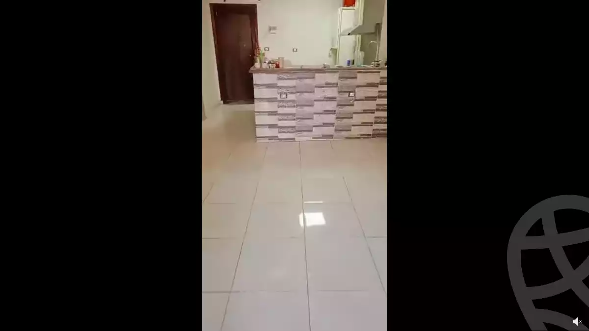 https://aqarmap.com.eg/ar/listing/6298405-for-sale-cairo-helwan-kwrnysh-hlwn