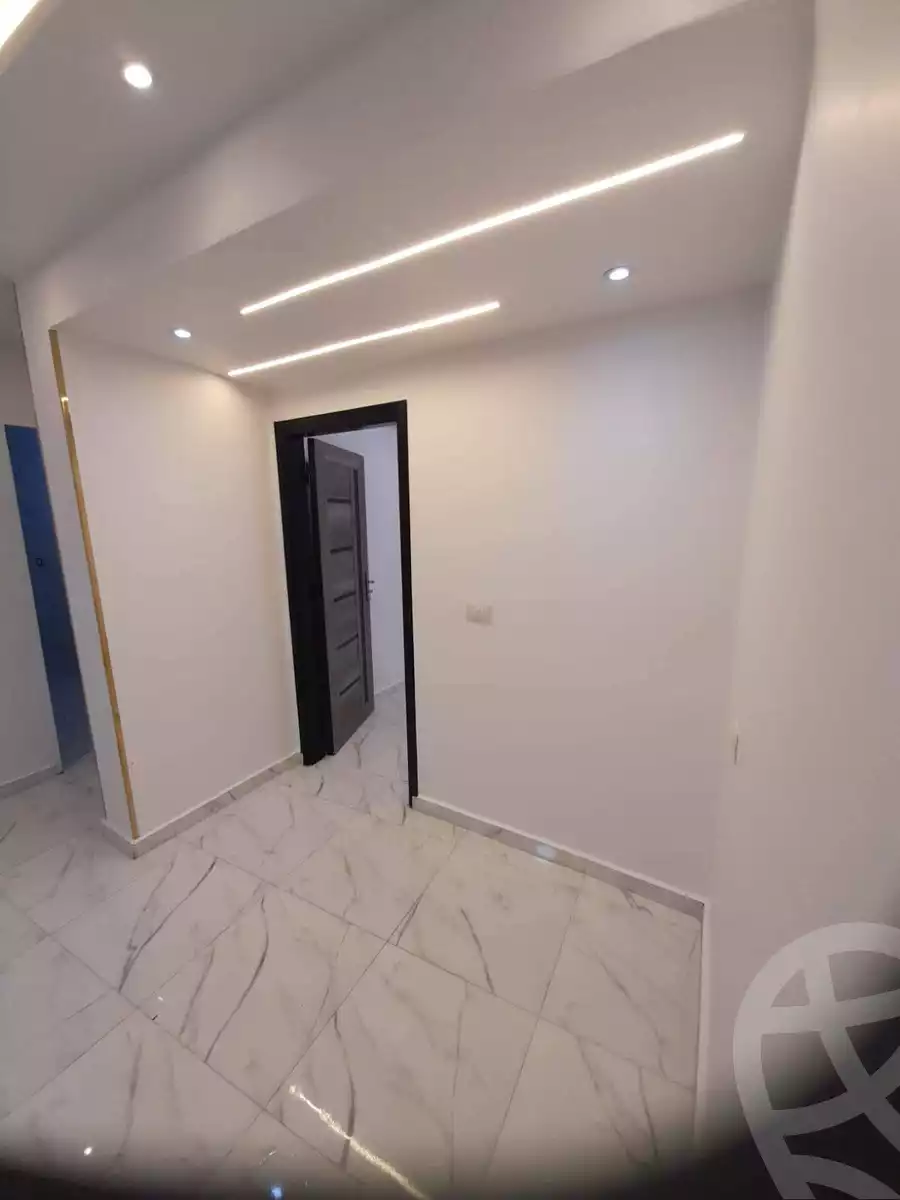 https://aqarmap.com.eg/en/listing/6299077-for-rent-cairo-helwan-kwrnysh-hlwn
