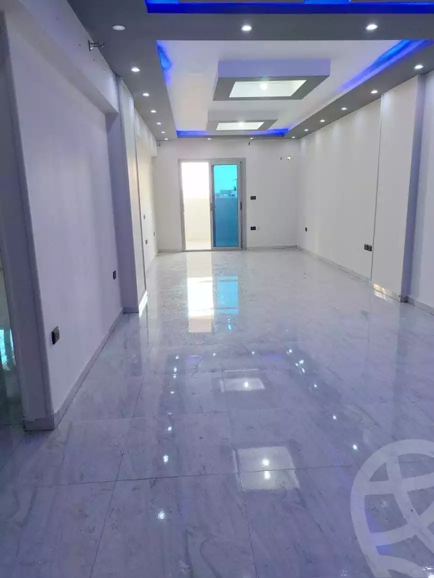 https://aqarmap.com.eg/ar/listing/6299346-for-sale-cairo-helwan-helwan-el-sharkeya-mostafa-safwat-st