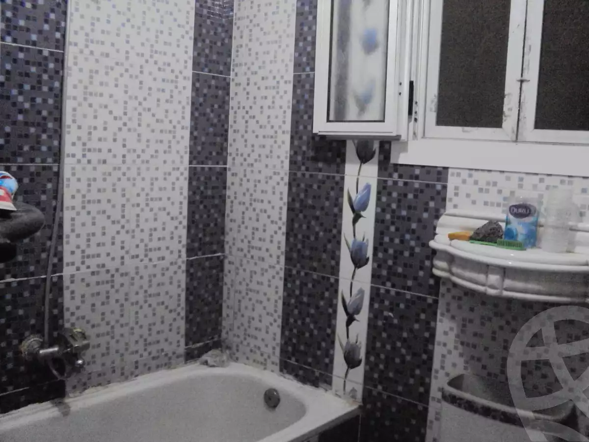 https://aqarmap.com.eg/en/listing/6300413-for-sale-cairo-faisal-kafr-tohormos-queen-nazli-st