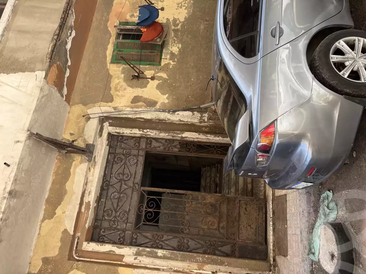 https://aqarmap.com.eg/en/listing/6301255-for-sale-alexandria-cleopatra-tryq-ljysh