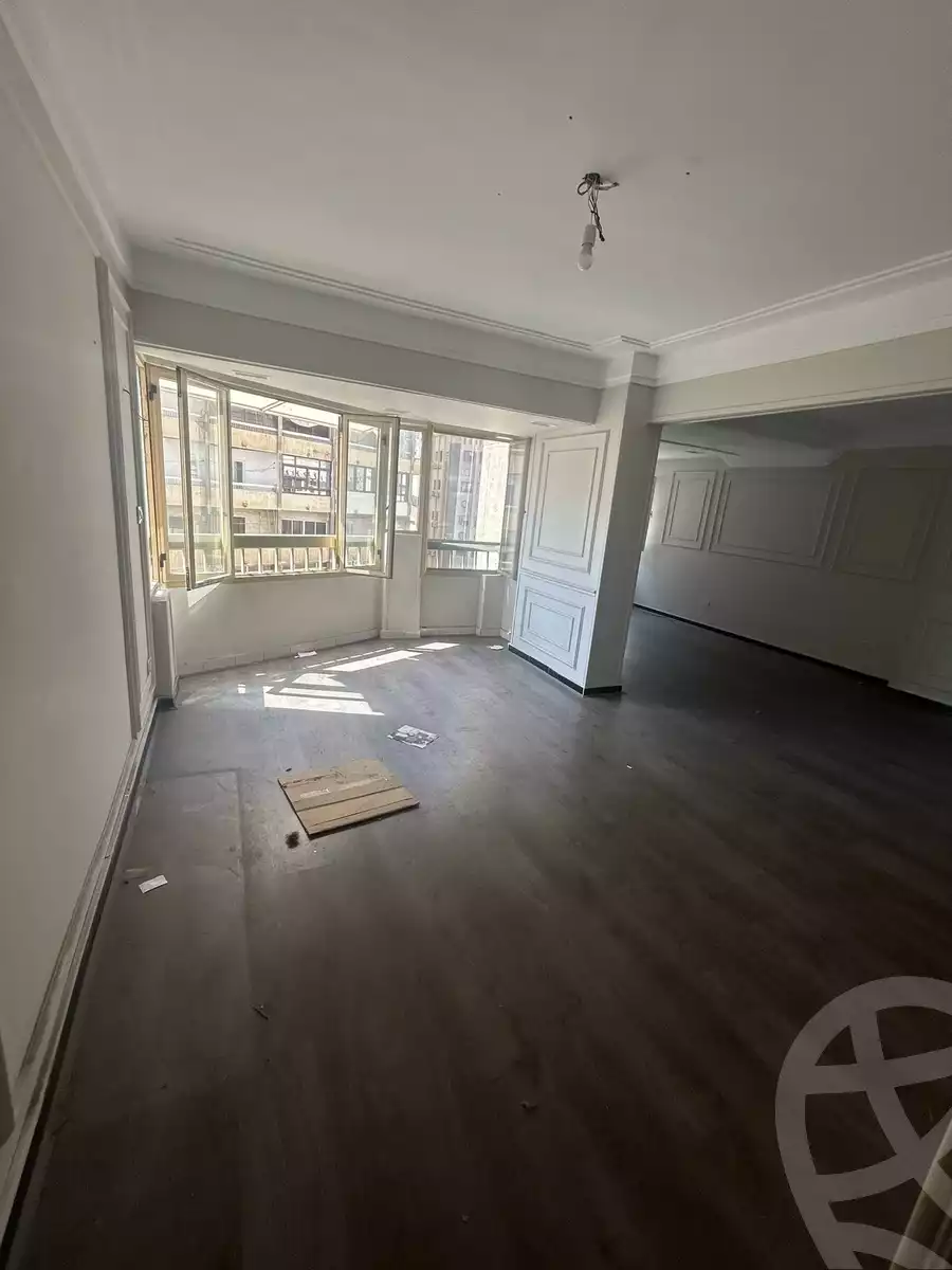 https://aqarmap.com.eg/en/listing/6301948-for-sale-alexandria-fleming