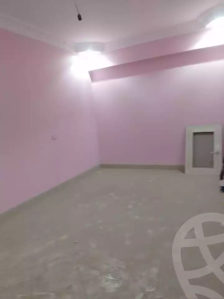 https://aqarmap.com.eg/ar/listing/6298956-for-rent-qalyubia-shubra-el-khaima-shubra-el-khaima-city-ismailia-canal-st