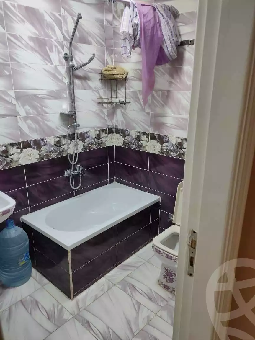 https://aqarmap.com.eg/en/listing/6299370-for-sale-cairo-ain-shams-ahmed-esmat-st