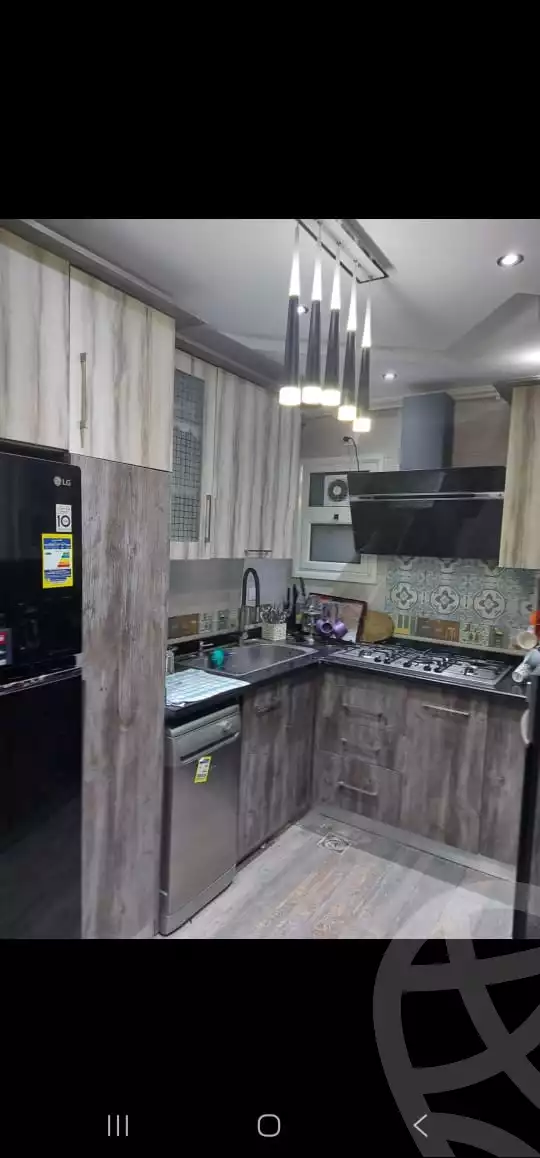 https://aqarmap.com.eg/en/listing/6302557-for-sale-cairo-new-cairo-lrhb-city-phase-2-saed-ibn-mouaaz-st