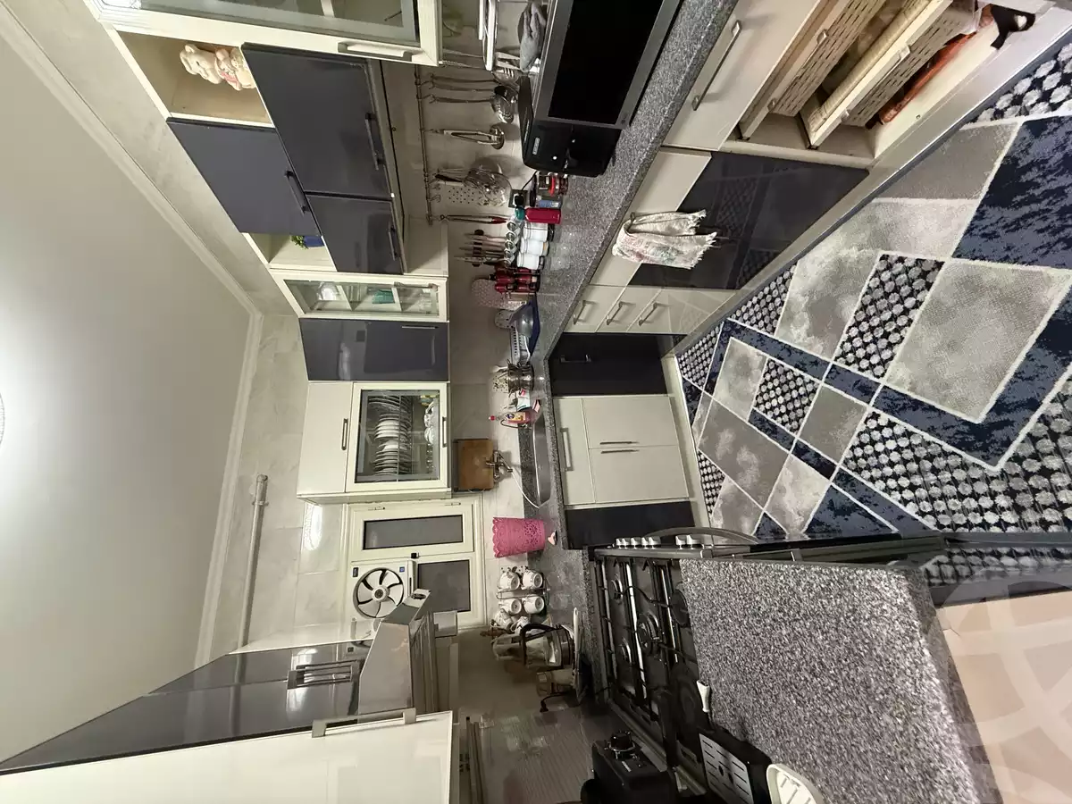 https://aqarmap.com.eg/en/listing/6302619-for-sale-cairo-el-haram-el-lebeny-soltan-khattab-st