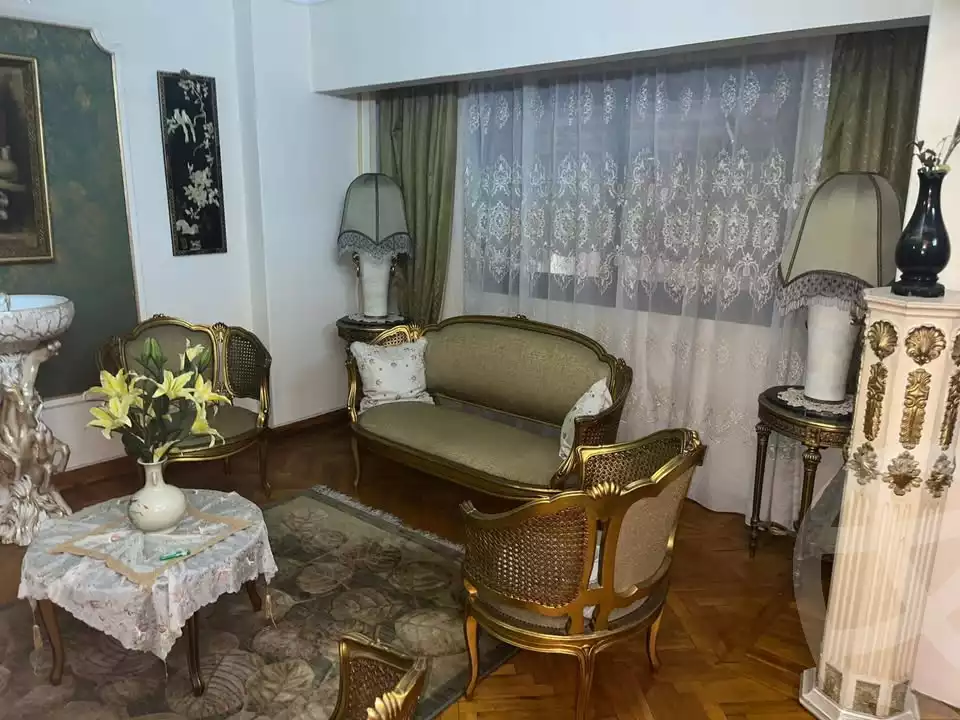 https://aqarmap.com.eg/ar/listing/6303111-for-sale-alexandria-roshdy-shr-bw-qyr-tryq-lhry