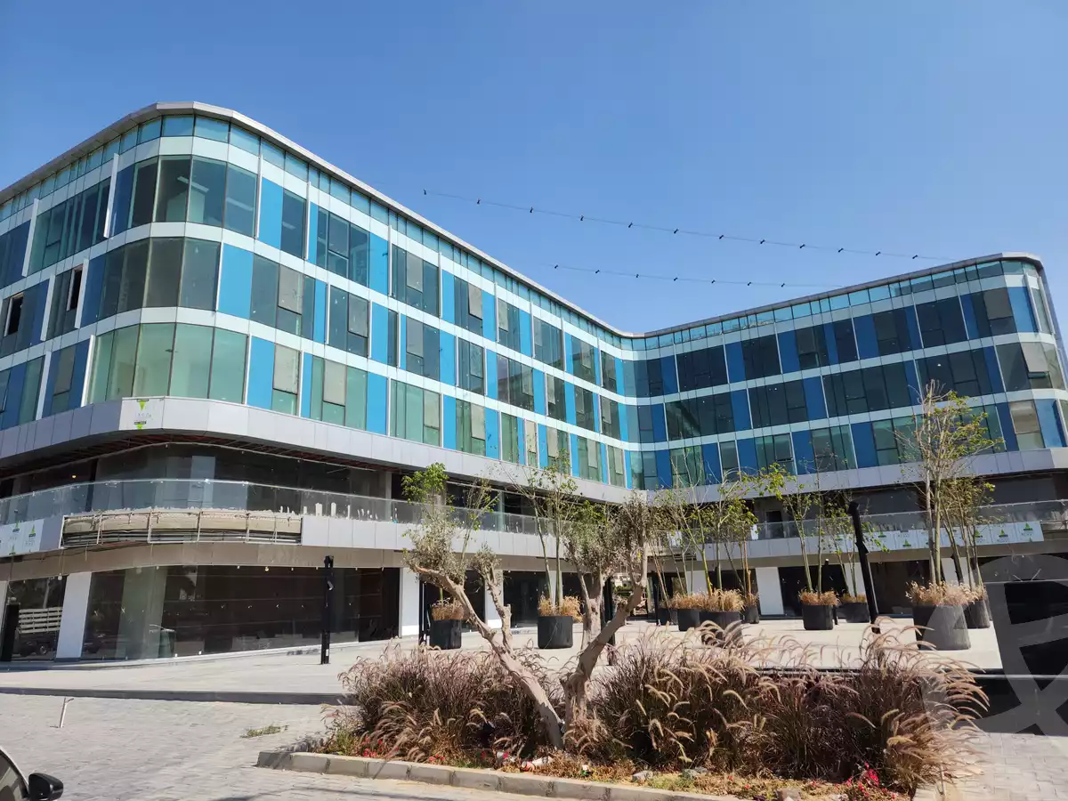 https://aqarmap.com.eg/en/listing/6303762-for-sale-cairo-el-sheikh-zayed-city-compounds-sntrw-zyd-mwl
