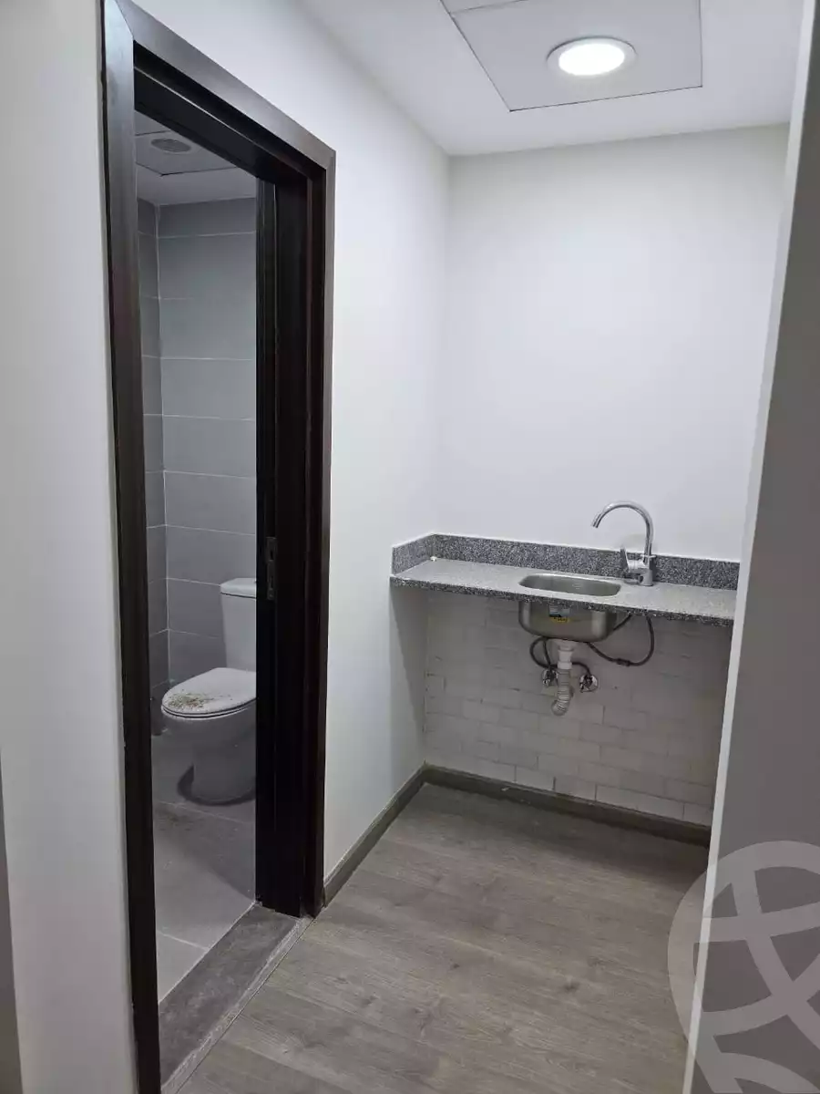 https://aqarmap.com.eg/ar/listing/6303919-for-sale-cairo-el-sheikh-zayed-city-compounds-tryfywm-zyd-nm-llttwyr
