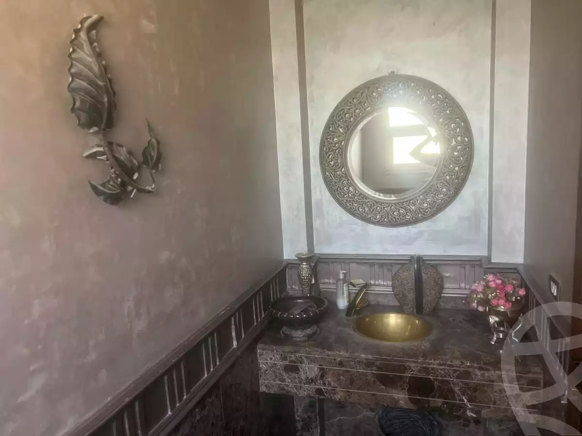 https://aqarmap.com.eg/en/listing/6304159-for-sale-cairo-el-sheikh-zayed-city-compounds-zayed-2000