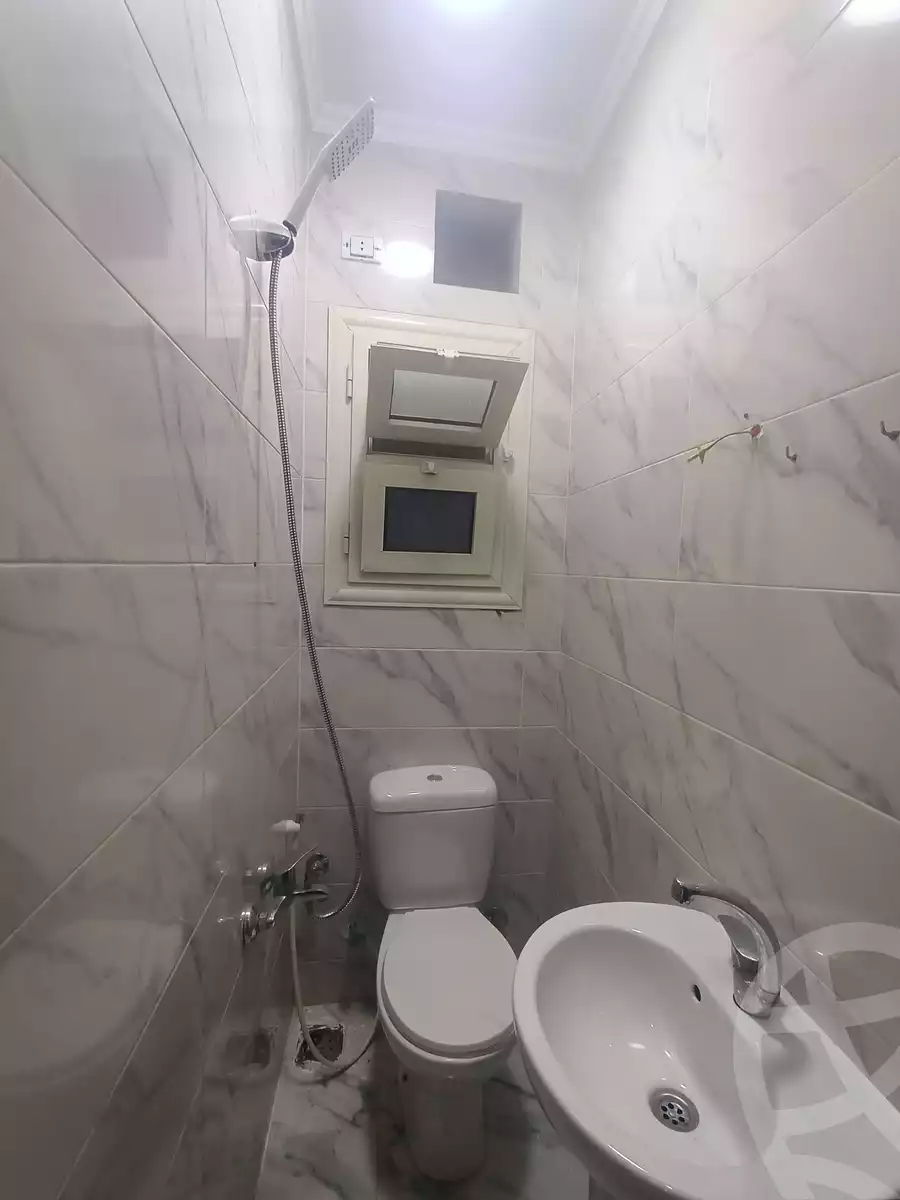 https://aqarmap.com.eg/ar/listing/6305164-for-rent-cairo-ain-shams-jsr-lswys