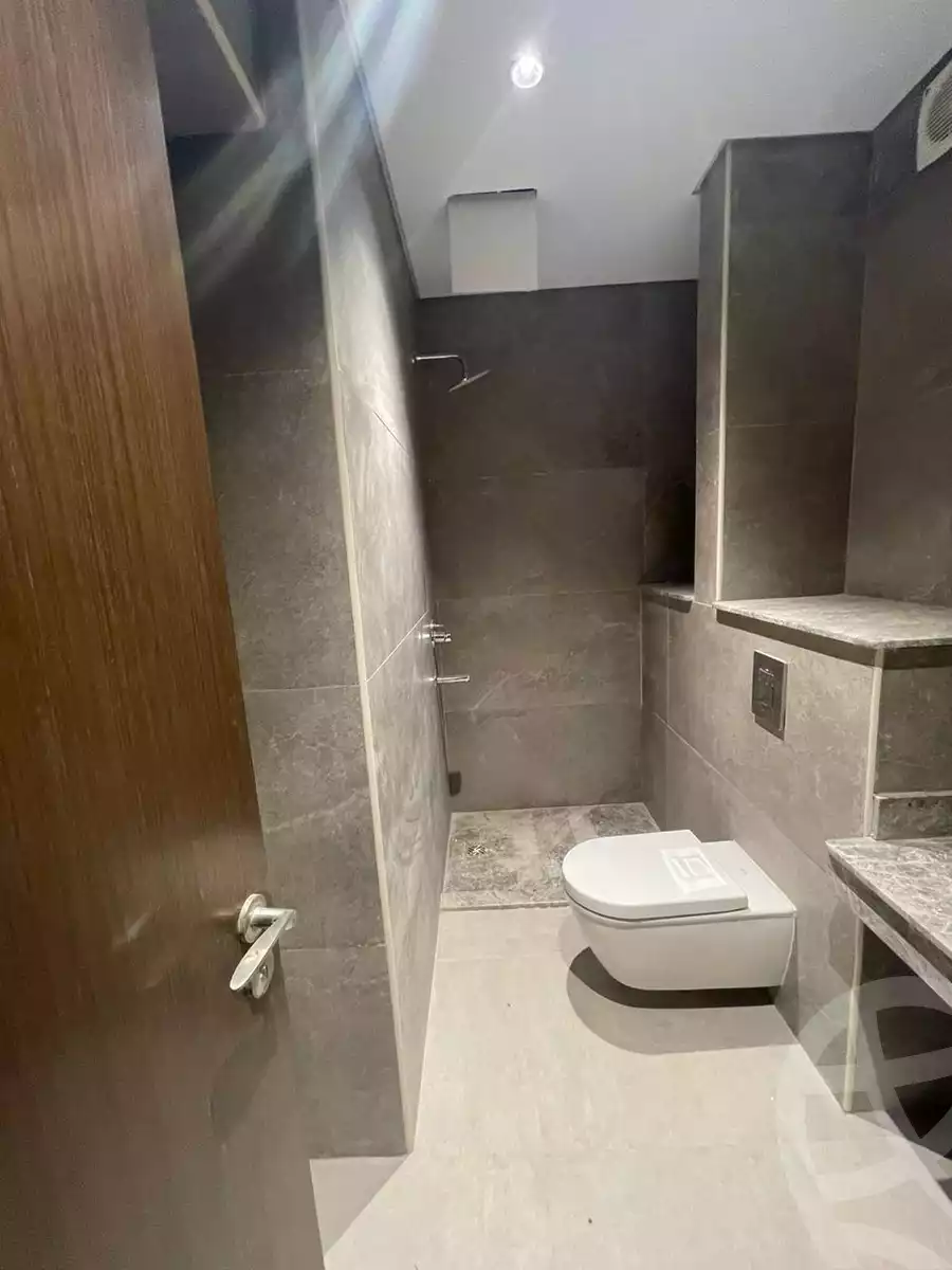 https://aqarmap.com.eg/ar/listing/6305986-for-sale-cairo-el-sheikh-zayed-city-compounds-zyd-wr-llttwyr-z-tower