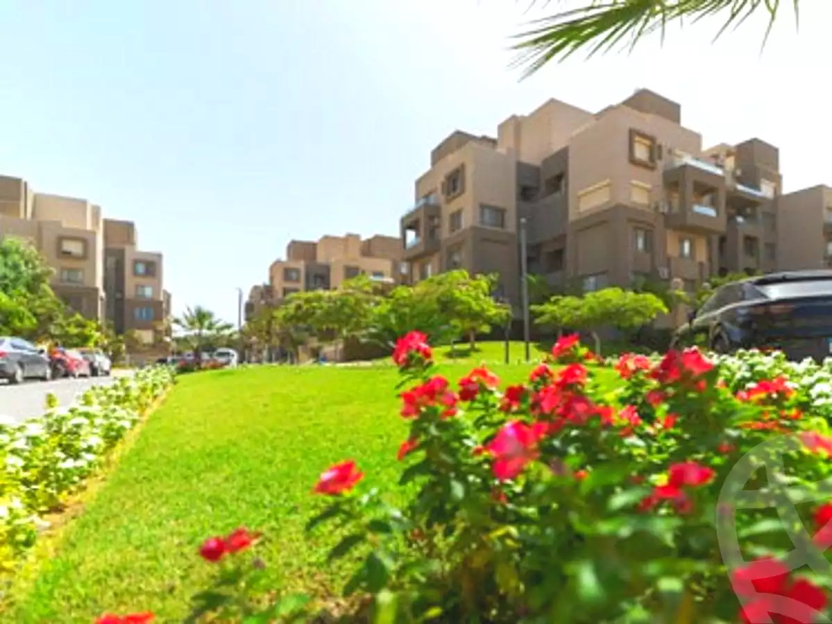 https://aqarmap.com.eg/en/listing/2816165-projects-village-gate