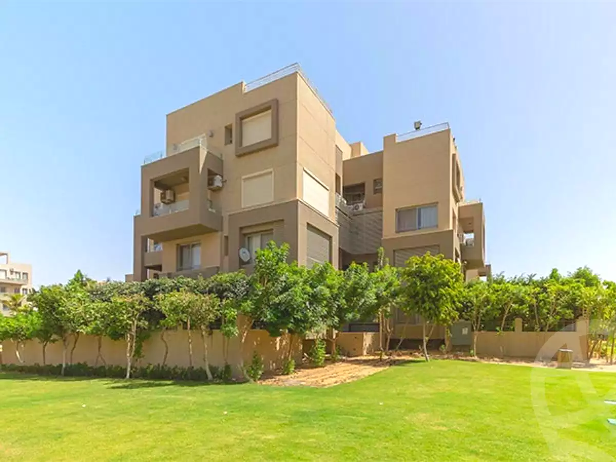 https://aqarmap.com.eg/en/listing/2816165-projects-village-gate