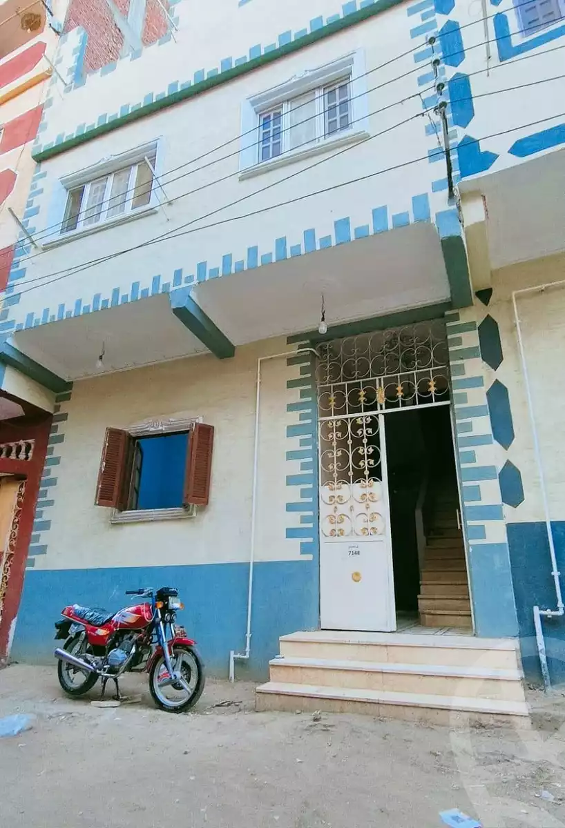 https://aqarmap.com.eg/en/listing/6306812-for-sale-qalyubia-qlioub-blqs
