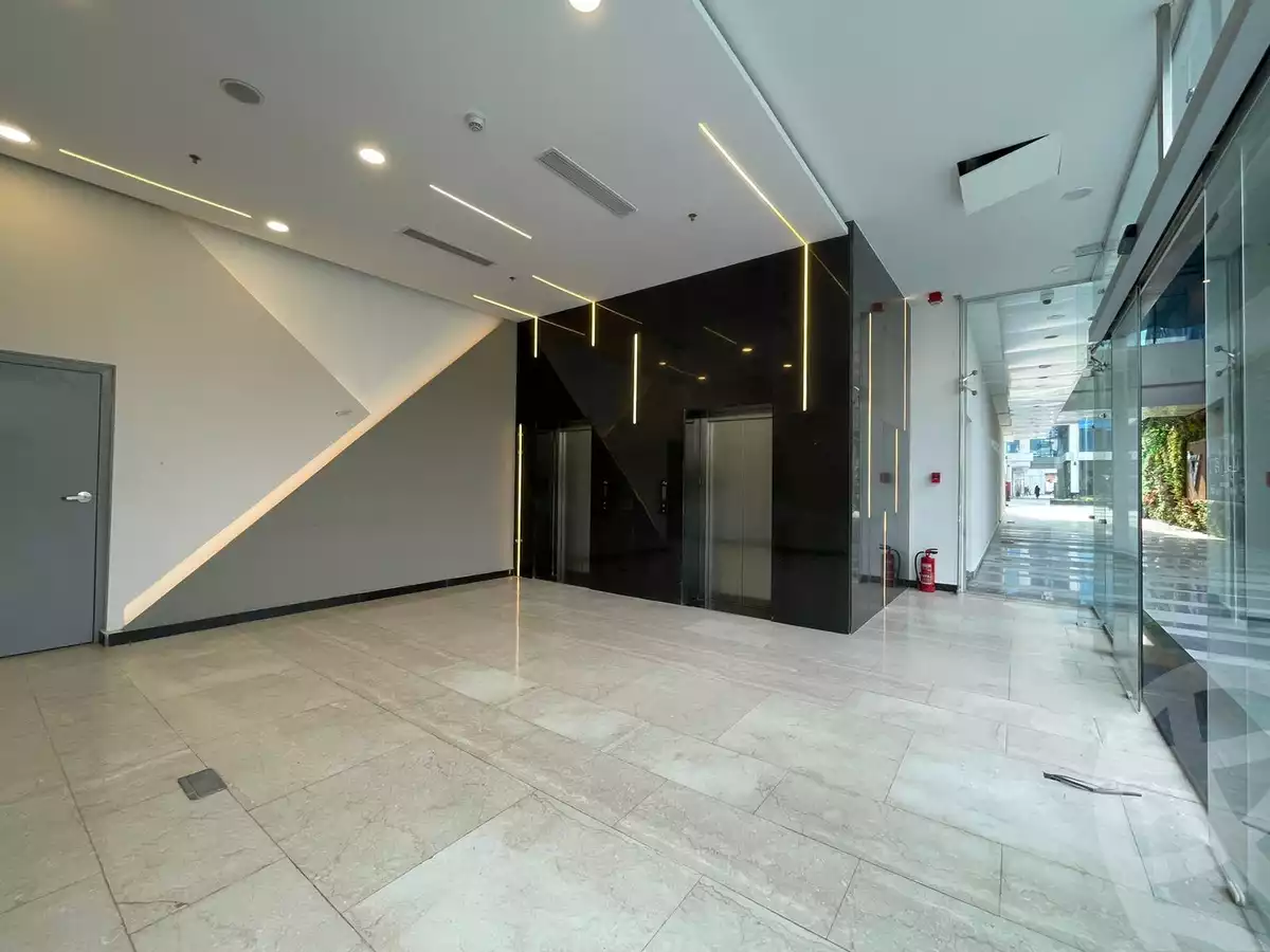 https://aqarmap.com.eg/ar/listing/6306958-for-sale-cairo-el-sheikh-zayed-city-compounds-tryfywm-zyd-nm-llttwyr