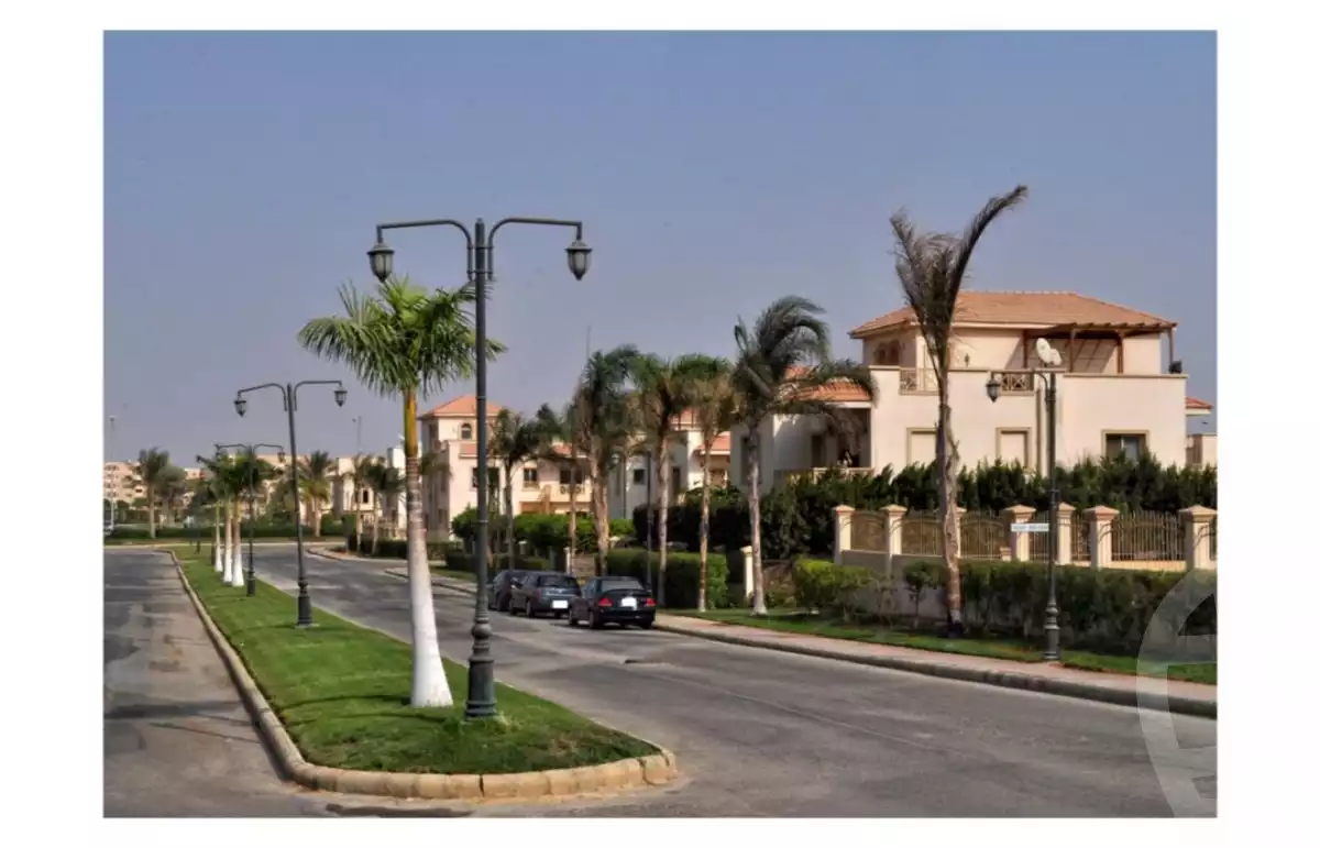 https://aqarmap.com.eg/ar/listing/6307109-for-sale-cairo-el-sheikh-zayed-city-compounds-greens