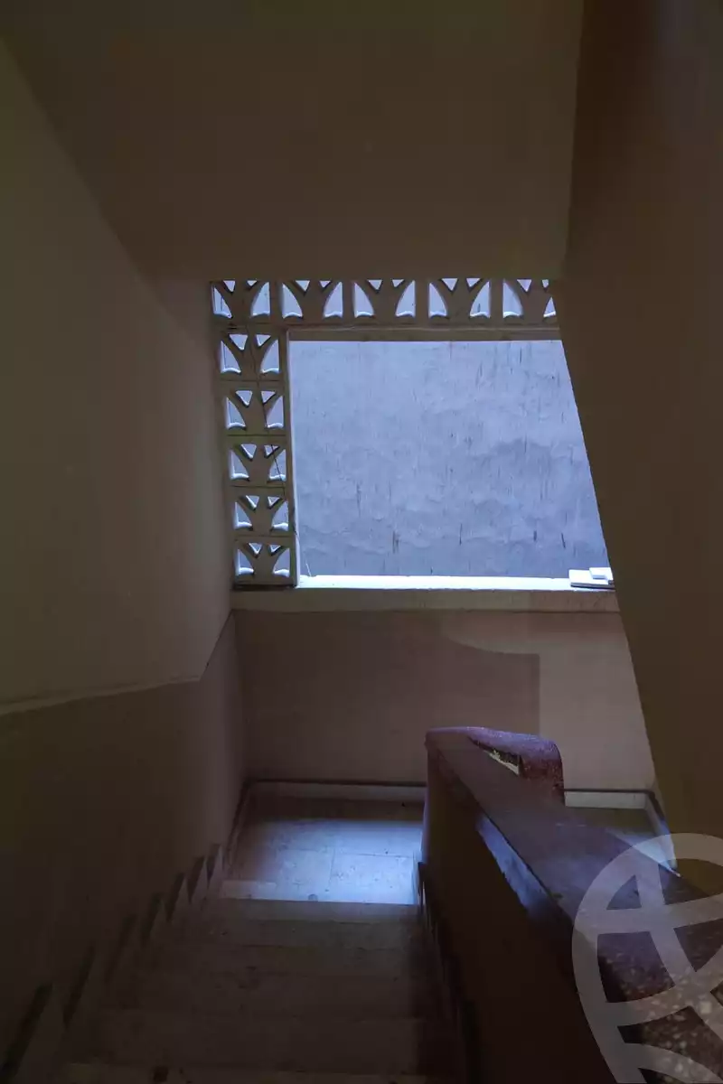 https://aqarmap.com.eg/ar/listing/6307139-for-sale-alexandria-sydy-bshr-sydy-bshr-bhry-shr-mhmwd-l-yswy