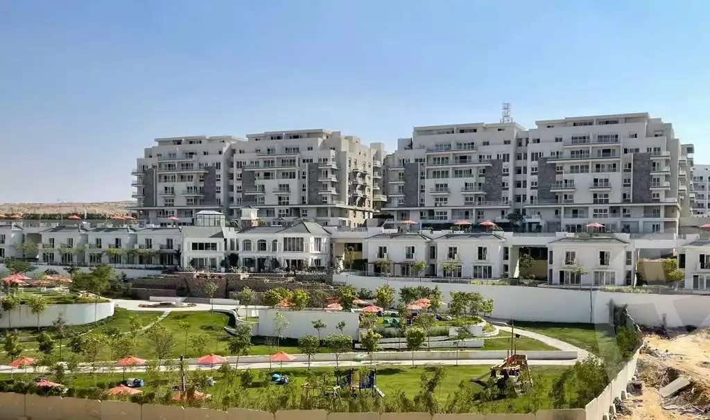 https://aqarmap.com.eg/en/listing/6307128-for-sale-cairo-new-cairo-compounds-mwntn-fyw-y-syty-club-park-mountain-view-icity
