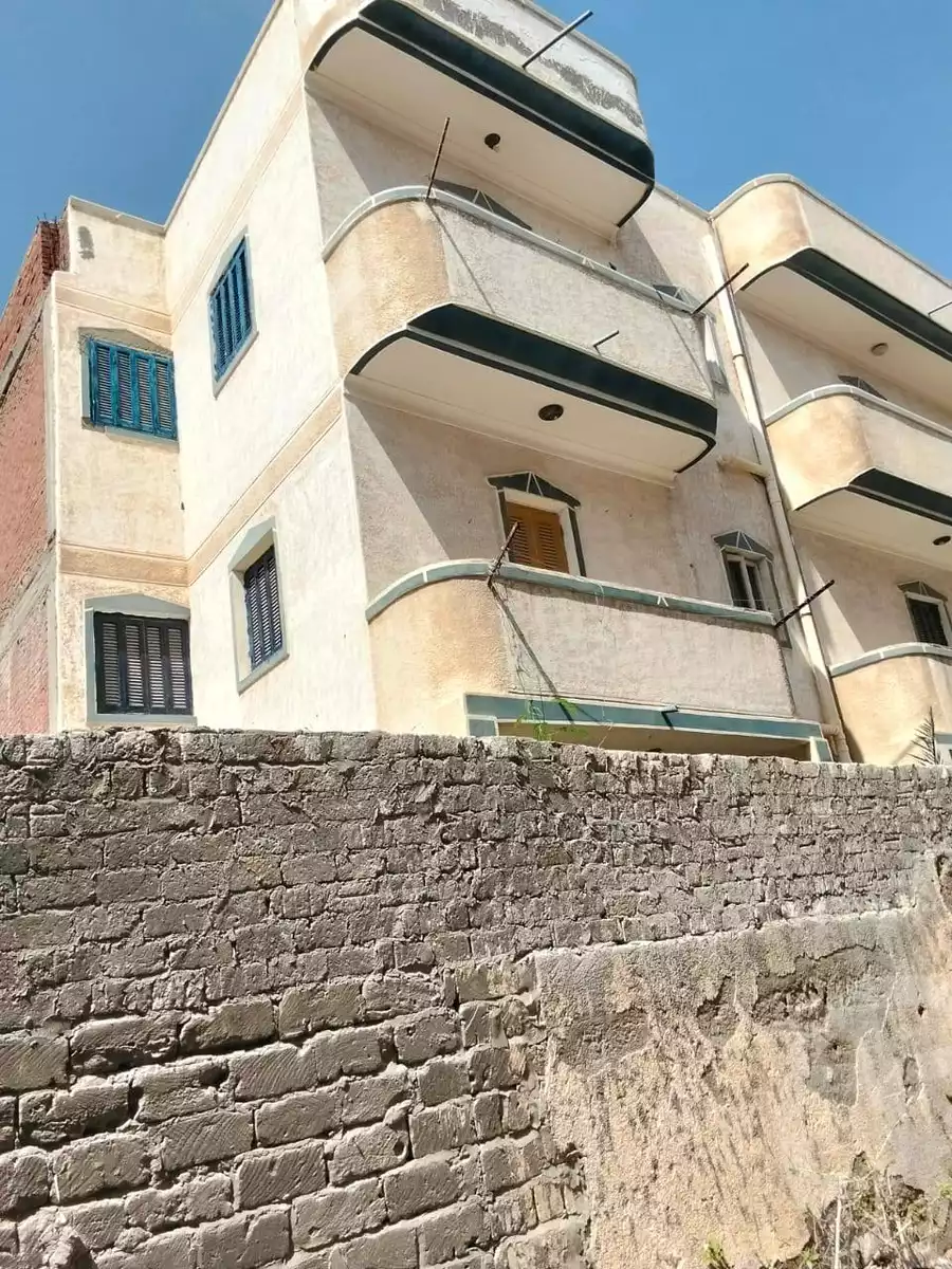 https://aqarmap.com.eg/en/listing/6308343-for-sale-alexandria-l-jmy-el-kilo-21