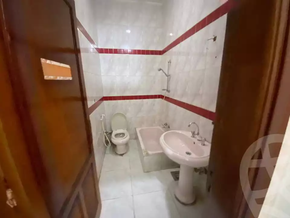 https://aqarmap.com.eg/ar/listing/6309222-for-rent-cairo-faisal-shareaa-el-malek-fasel
