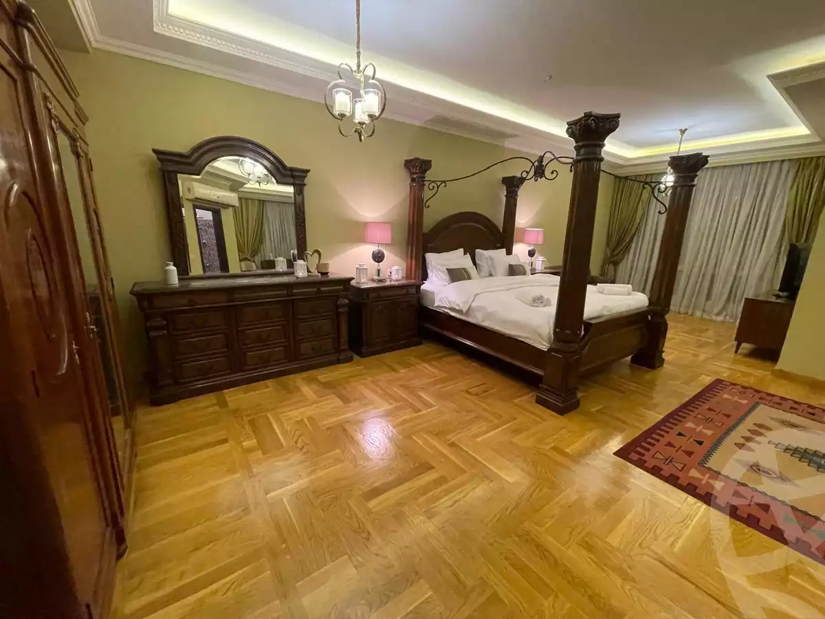 https://aqarmap.com.eg/en/listing/6310110-for-sale-cairo-new-cairo-compounds-el-patio-oro