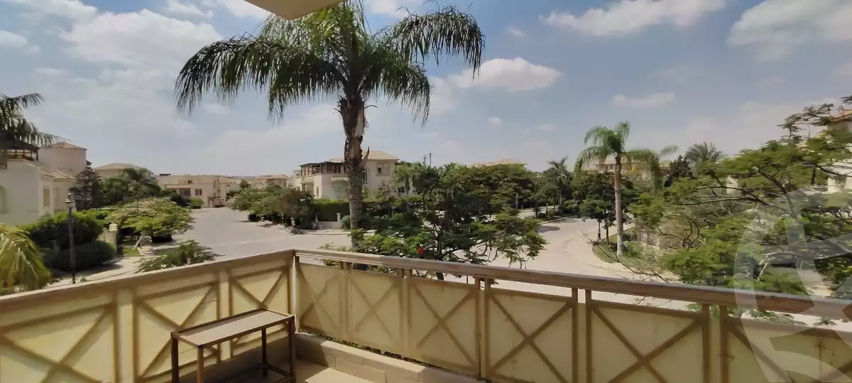 https://aqarmap.com.eg/en/listing/6310230-for-sale-cairo-el-sheikh-zayed-city-compounds-greens