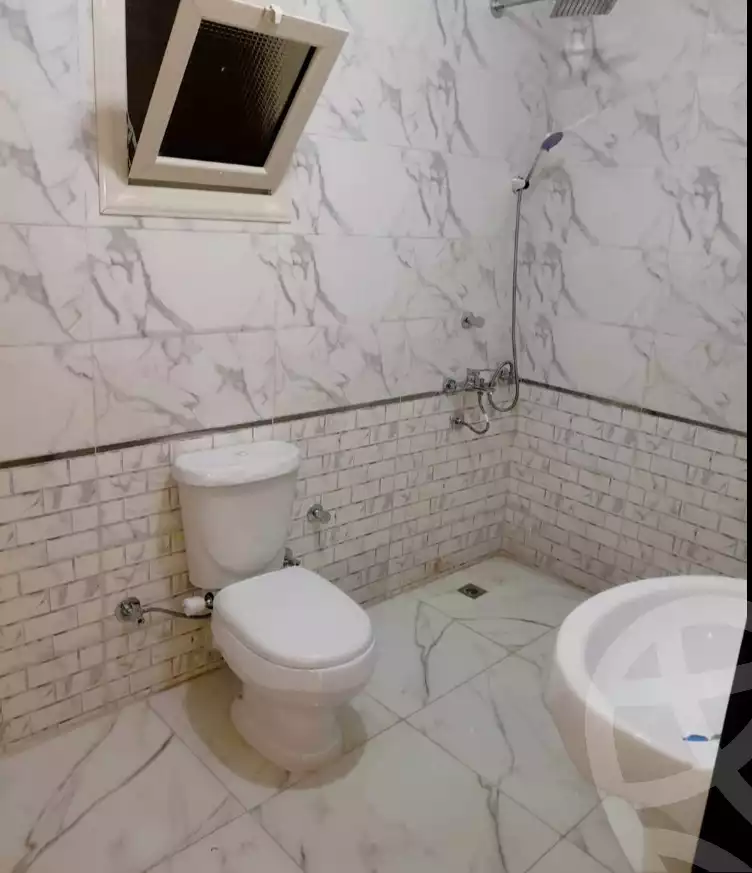 https://aqarmap.com.eg/ar/listing/6311327-for-rent-cairo-helwan-hadayek-helwan-nile-corniche-st