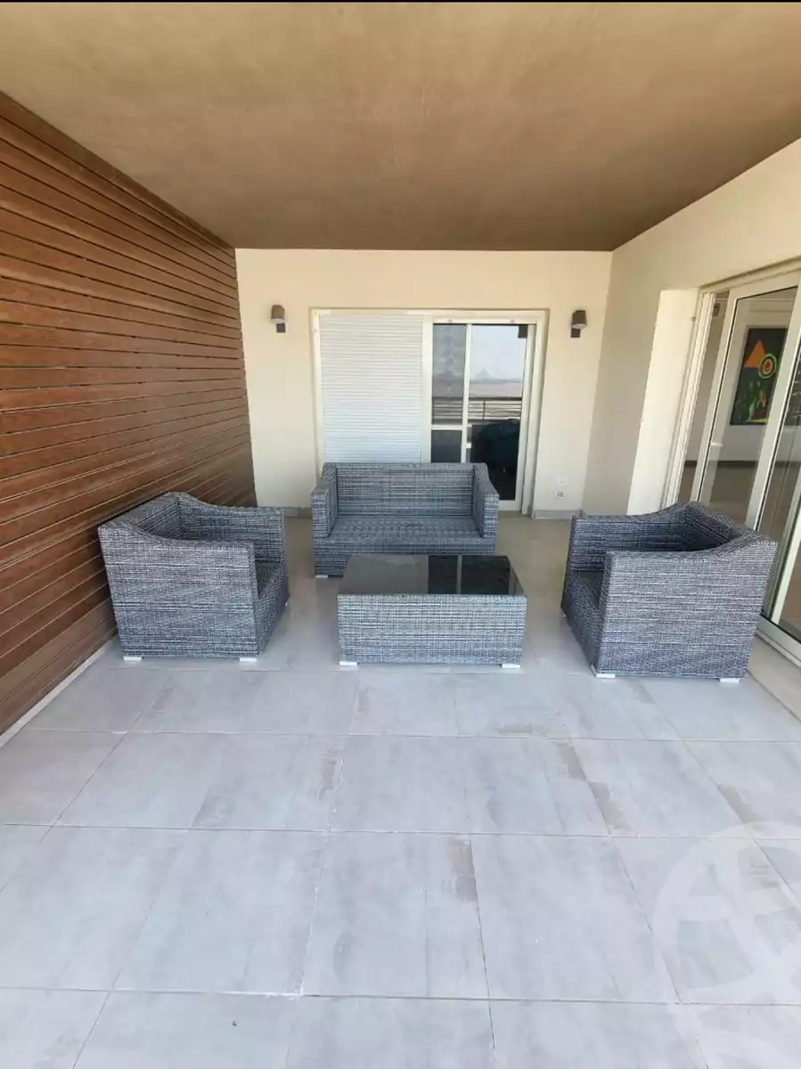 https://aqarmap.com.eg/ar/listing/6311651-for-rent-cairo-6th-of-october-compounds-new-giza-wyst-rydj-ryzydns-nyw-jyz-llttwyr-l-qry