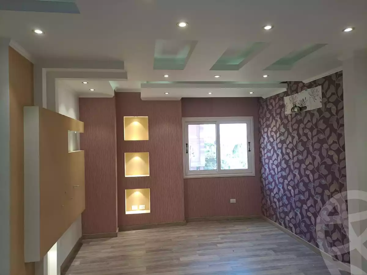 https://aqarmap.com.eg/ar/listing/6312692-for-sale-cairo-el-sheikh-zayed-city-compounds-continental-gardens