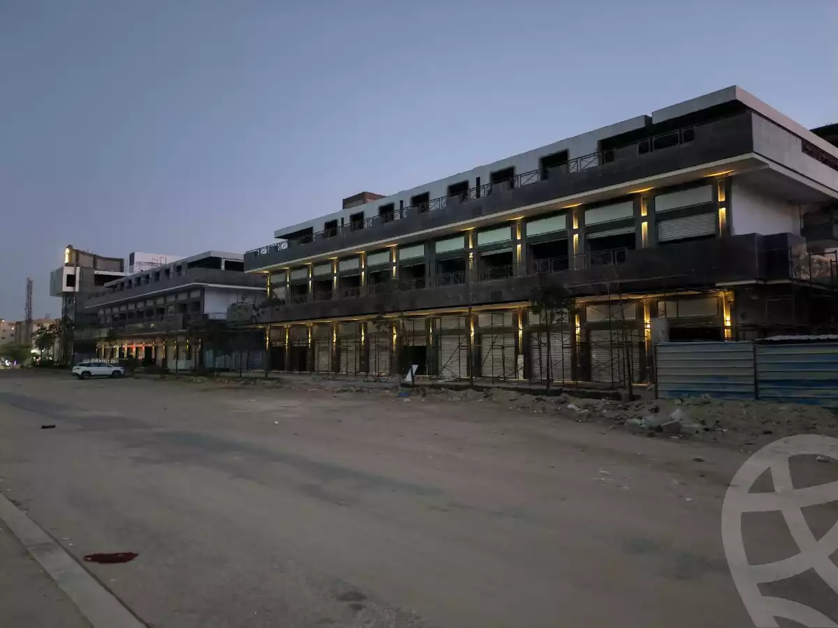 https://aqarmap.com.eg/en/listing/6313488-for-sale-cairo-6th-of-october-compounds-west-el-balad-mall-oad