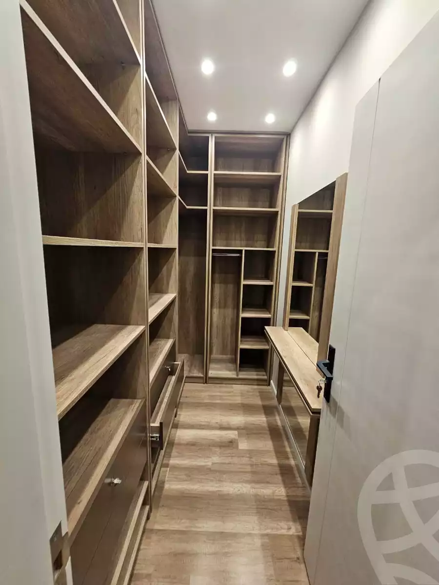https://aqarmap.com.eg/en/listing/6313574-for-rent-cairo-6th-of-october-compounds-woodville