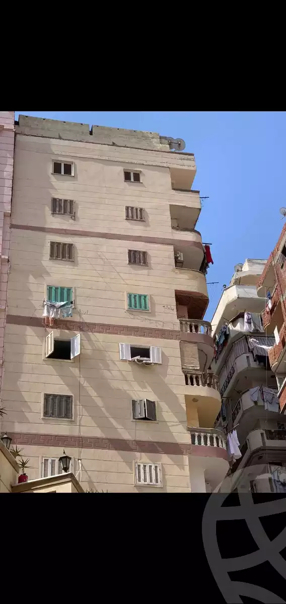 https://aqarmap.com.eg/en/listing/6313651-for-sale-alexandria-bahray-el-anfoshy-al-gomrok-al-kadem-st