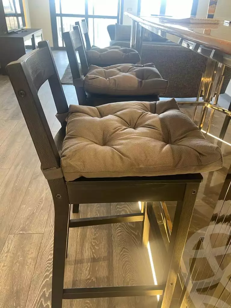 https://aqarmap.com.eg/ar/listing/6313772-for-rent-cairo-el-sheikh-zayed-city-compounds-kmbwnd-wyst-twn-swdyk