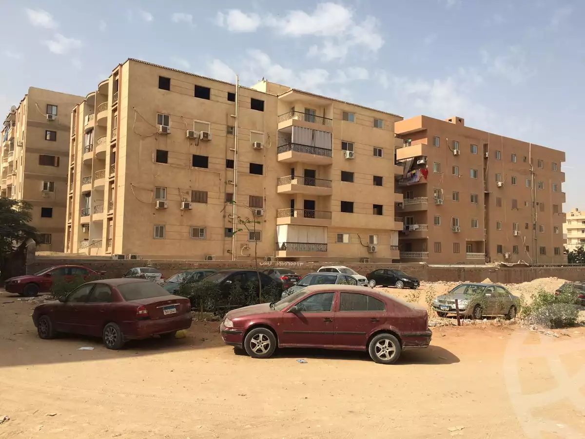 https://aqarmap.com.eg/ar/listing/6313774-for-sale-cairo-hadayek-el-ahram-el-khazan-st