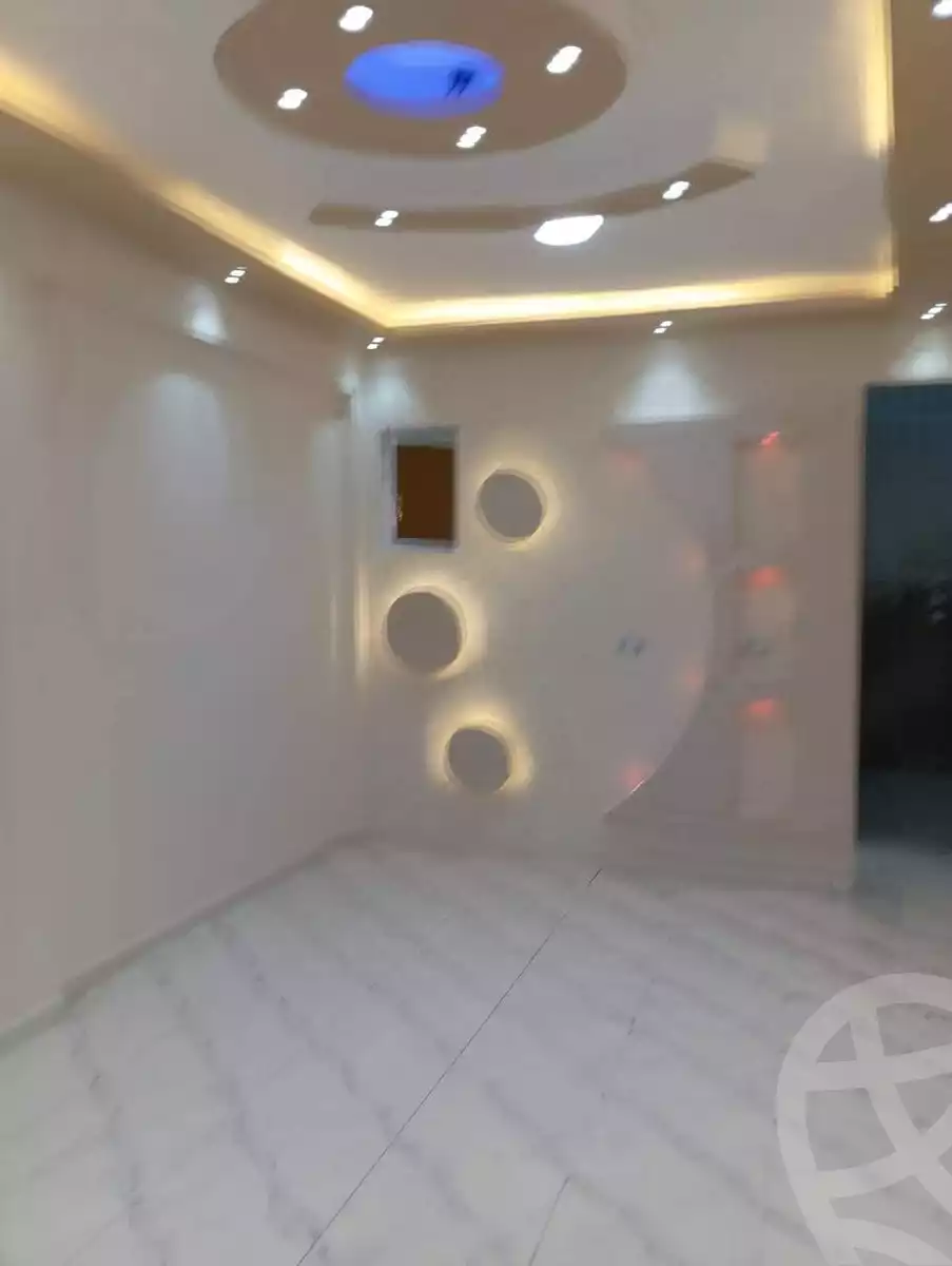 https://aqarmap.com.eg/ar/listing/6314296-for-sale-qalyubia-shubra-el-khaima-byjm