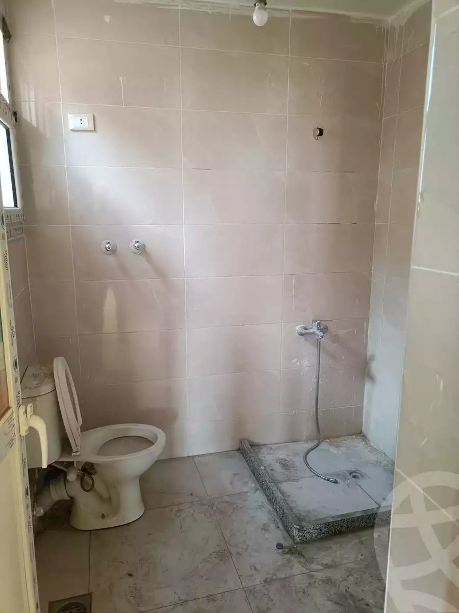 https://aqarmap.com.eg/en/listing/6314634-for-rent-cairo-ain-shams-ahmed-esmat-st